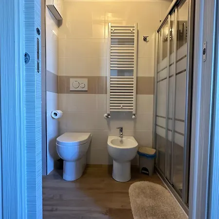 La Torre Tra Terra E Cielo 3* Petritoli