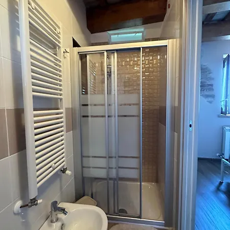 Gasthuis La Torre Tra Terra E Cielo