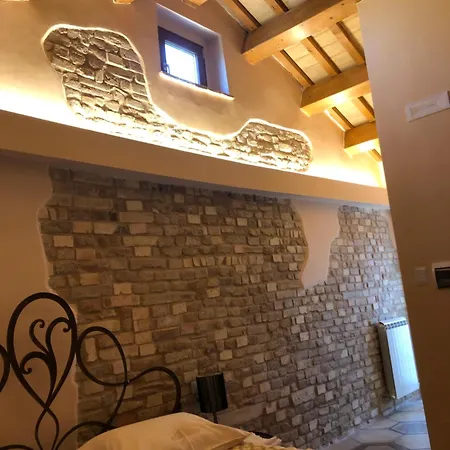 La Torre Tra Terra E Cielo Gasthof 3*