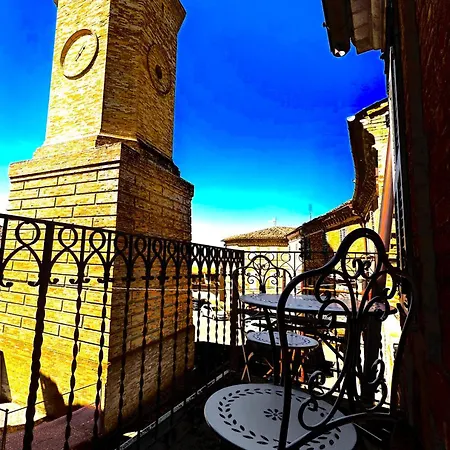 Gasthof La Torre Tra Terra E Cielo Petritoli