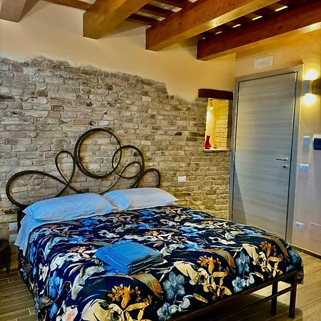 La Torre Tra Terra E Cielo 3* Petritoli